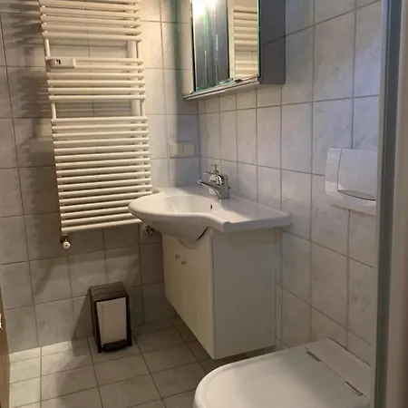 Und Therme 2 アパート バド クラインキルヒハイム